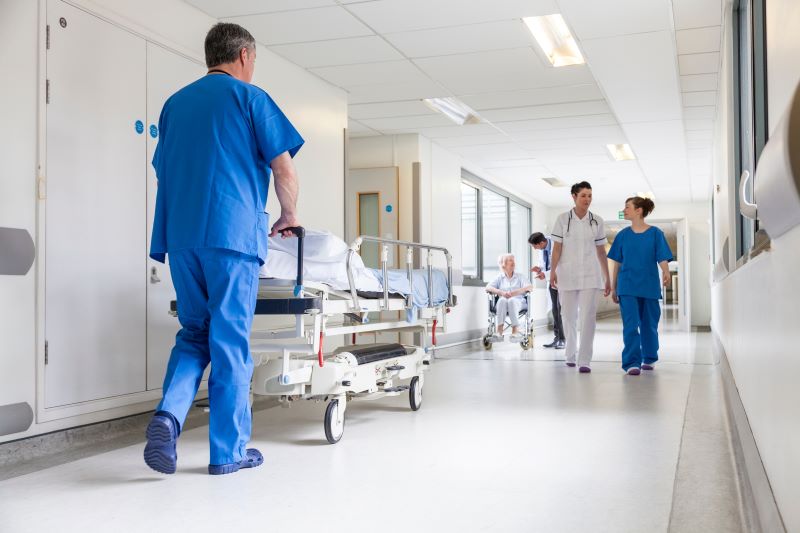 In hospitals and healthcare facilities, reliability is non-negotiable. All systems must operate seamlessly around the clock, and vacuum systems are no exception. Historically, the medical industry relied on oil-lubricated or dry rotary vane vacuum pumps to meet these needs. But over time, hospitals have turned to claw pumps more frequently due to their minimal maintenance requirements and additional benefits. This blog will discuss why claw vacuum pumps are becoming the preferred solution in medical vacuum systems, with a special focus on their low-maintenance advantage.