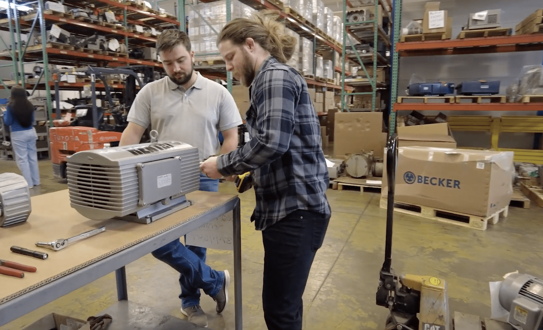 How to Wire a Vacuum Pump